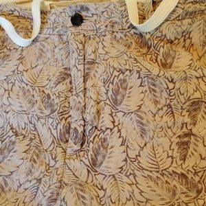40 w linen tailored tan brown shorts floral